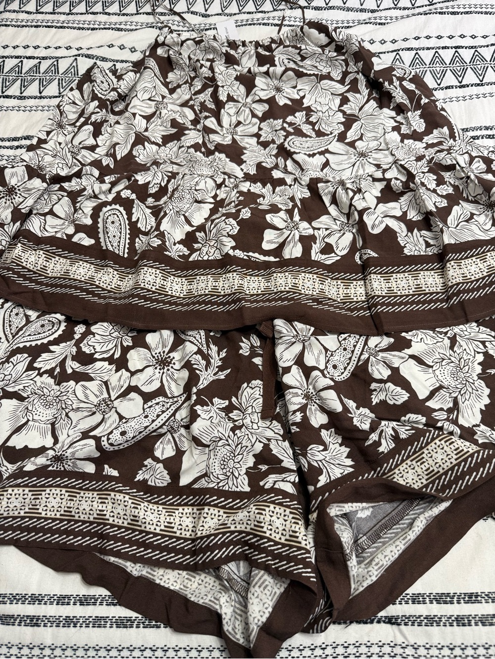 Lane Bryant Brown and White Floral Set